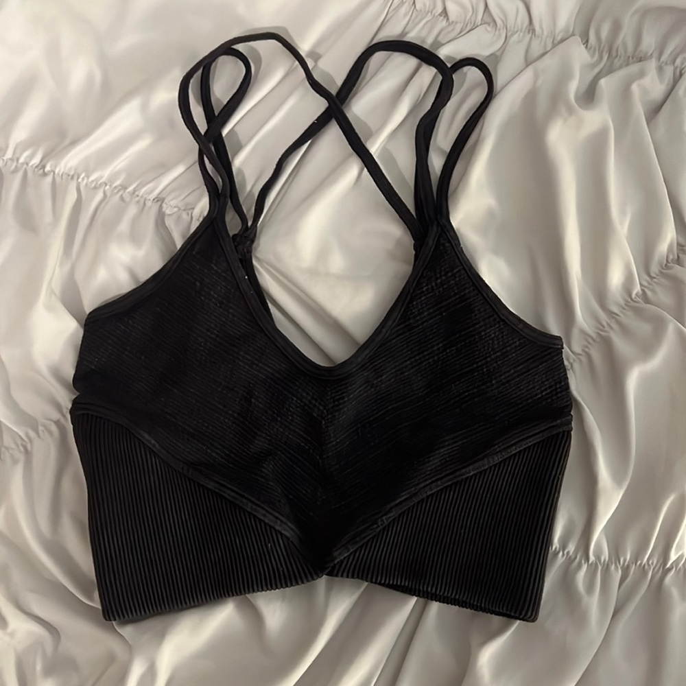 Free people movement bra. Black diamond tank